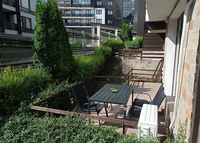 Apartment Lorea L000 In Aspen Golf Raslog